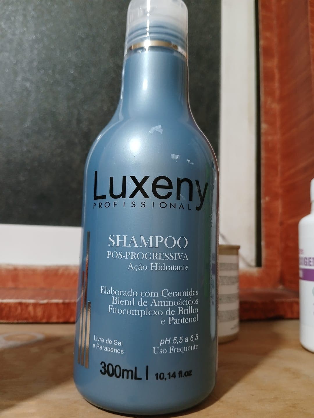 Foto de Mariana G. usando Shampoo Post-Alisado 300 ml