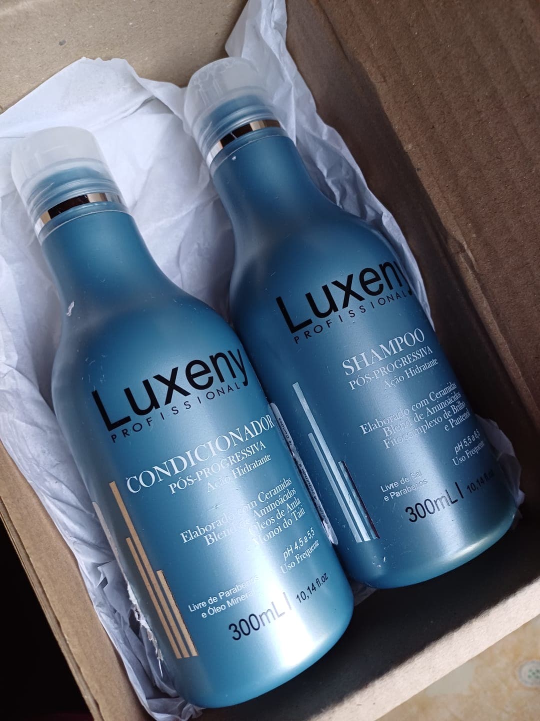 Foto de Edith A. usando Shampoo Post-Alisado 300 ml