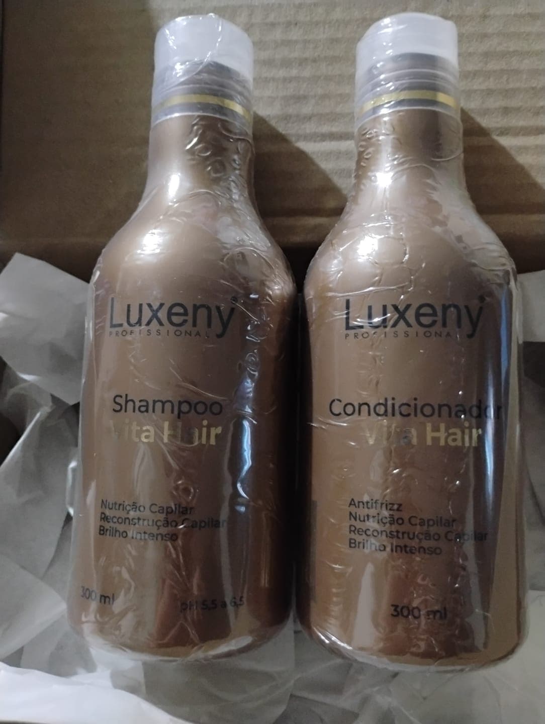 Foto de Verónica S. usando Acondicionador Reconstrucción Vita Hair 300 ml