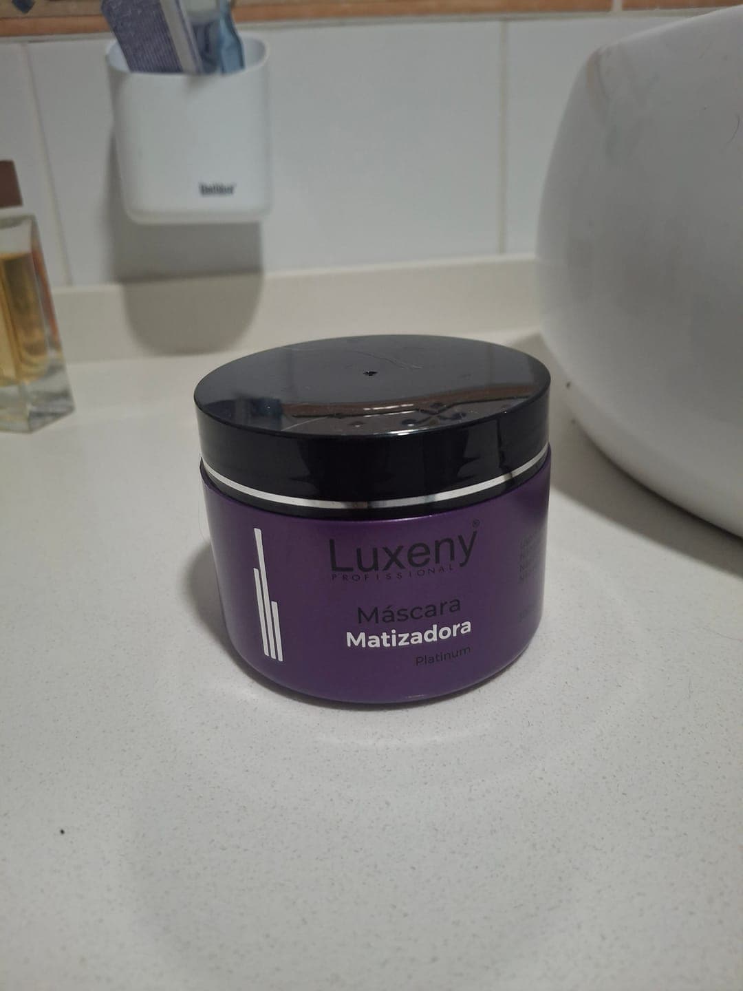 Foto de Isabel L. usando Mascarilla Matizadora Platinum 300 g