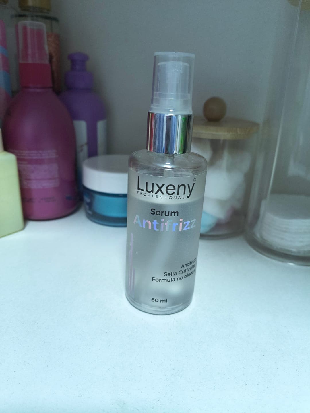 Foto de Gicela A. usando Serum Antifrizz 60 ml