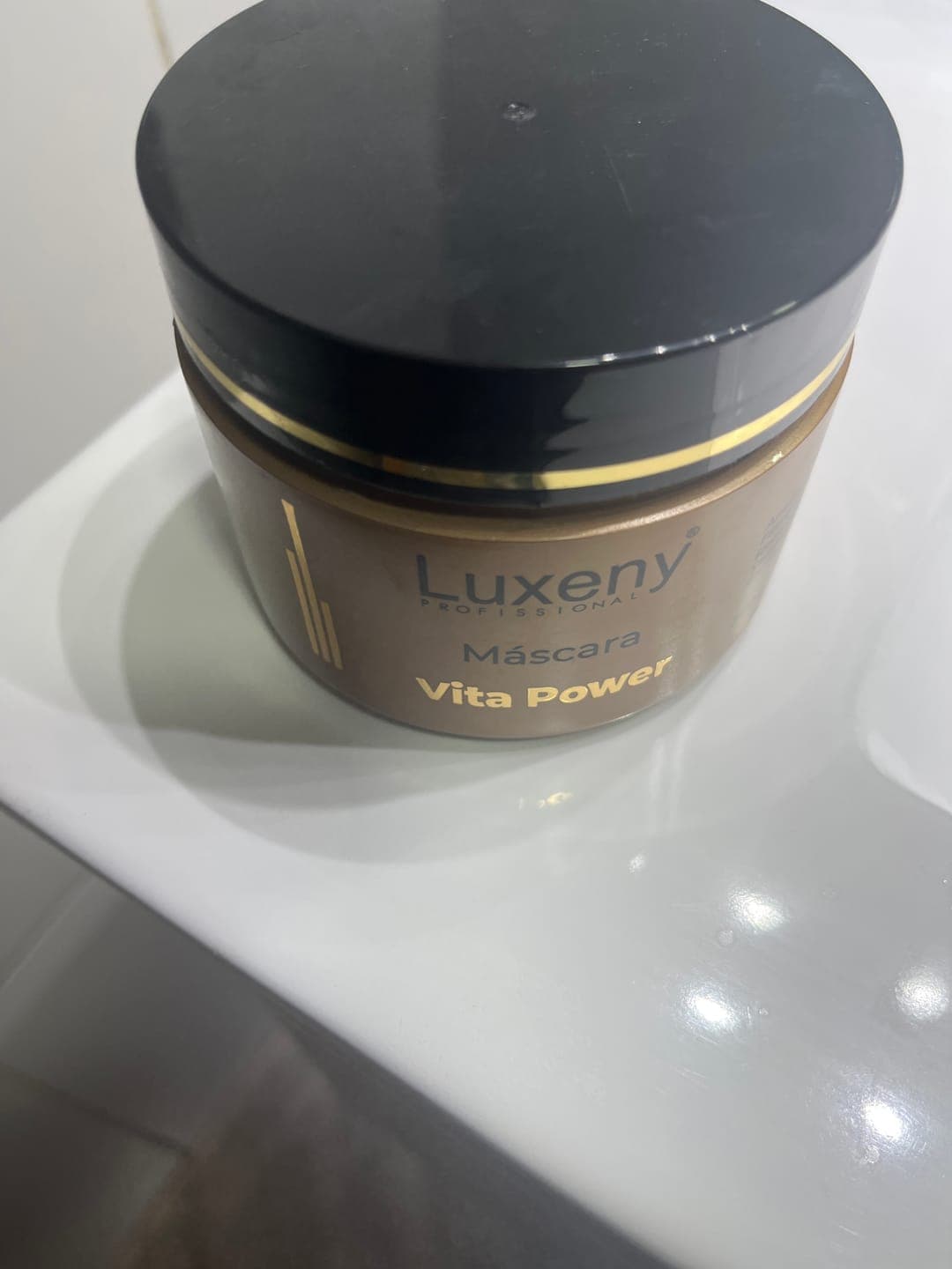 Foto de Rosalia S. usando Mascarilla Vita Power 300g